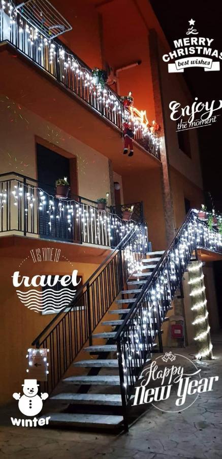 B&B "Gabriel&Melissa" Airport View - Nuova - Ristrutturato Gennaio 2022 Tessera Exterior photo